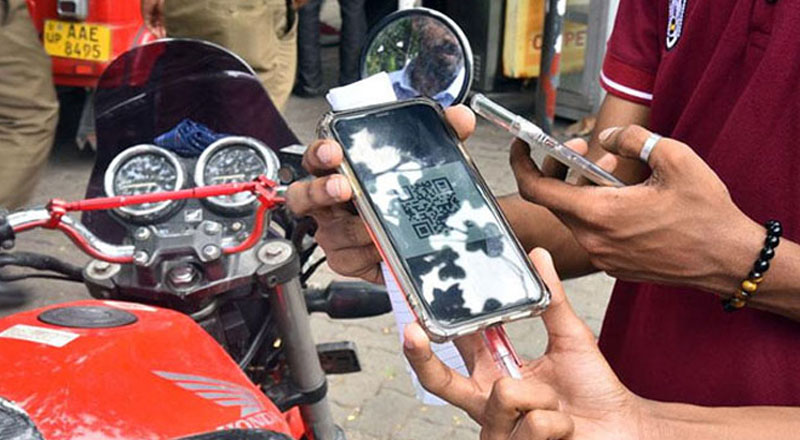 எரிபொருள் விநியோக தற்போதைய நடைமுறை தொடர்பில் அமைச்சர் காஞ்சன வெளியிட்ட தகவல்!
