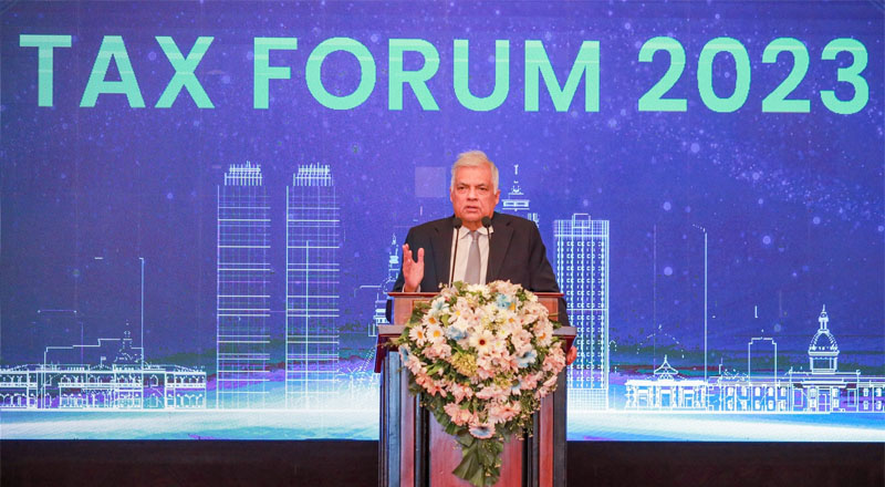 தற்போதைய வரிக் கொள்கை சீர்குலைந்தால் IMF உடன்  இணைந்து செயற்பட முடியாது: ஜனாதிபதி