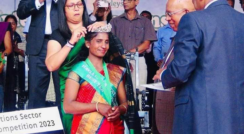சிறந்த கொழுந்து பறிப்பாளருக்கான தெரிவில் சீதையம்மாவுக்கு 3 லட்சம் ரூபா பரிசு