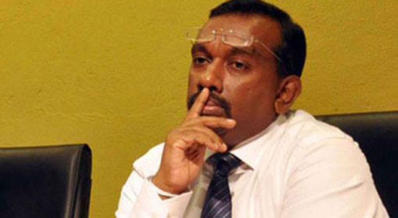 மஹிந்தானந்தவை திருப்பி அனுப்பிய விமான நிலைய அதிகாரிகளிடம் விசாரணை