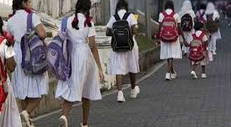 பாடசாலைகளில் மூன்றாம் தவணை இன்றுடன் முடிவு: முதலாம் தவணை எதிர்வரும் திங்கள் ஆரம்பம் 