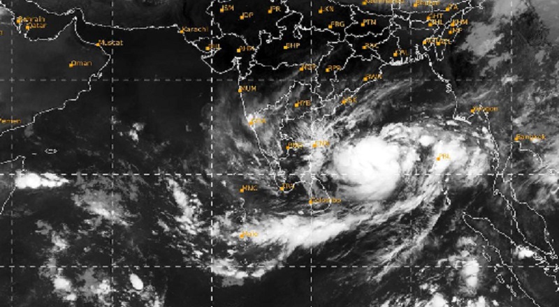 ஆழ்ந்த காற்றழுத்த தாழ்வு நிலை “மொகா” புயலாக உருவாகி  மாலை மிகவும் தீவிரமான சூறாவளியாக உருவாகும்
