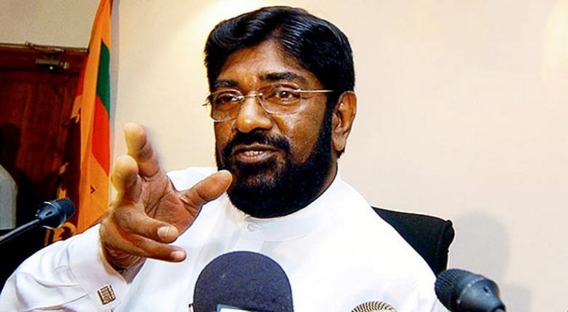 எதிர்வரும் மூன்று வாரங்களில் மருந்துகளின் விலையை குறைக்க திட்டம்  - கெஹலிய ரம்புக்வெல்ல