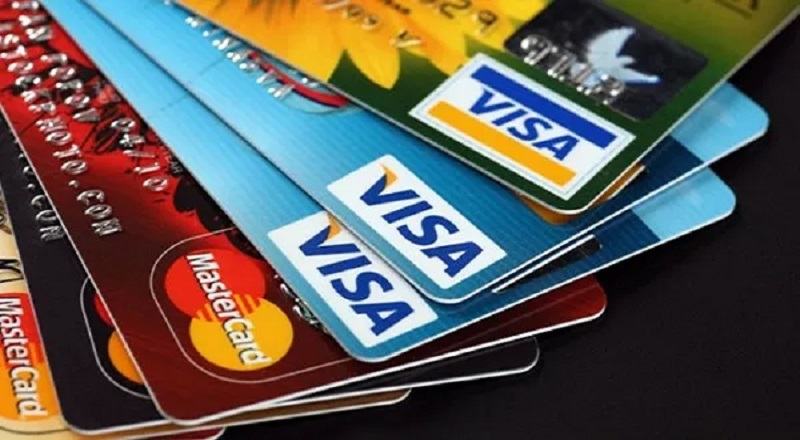 கடன் அட்டைகளின் வட்டி வீதமும் குறையும் என எதிர்பார்ப்பு -  நந்தலால் வீரசிங்க