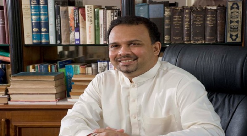 சப்ரகமுவ மாகாணத்தின் புதிய ஆளுநராக முன்னாள் அமைச்சர் நவீன் திசாநாயக்க  பதவியேற்கவுள்ளார்