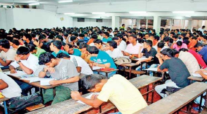 மேலதிக மாலை வகுப்புகளை இடைநிறுத்துவது குறித்து அவதானம் செலுத்தப்பட்டுள்ளது