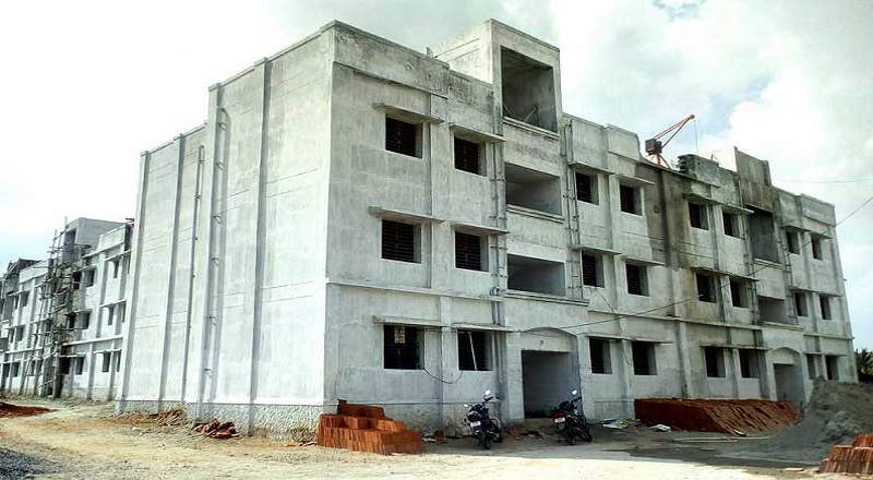 அனைத்து அடுக்குமாடி குடியிருப்புகளிலும் வசிப்பவர்களின் பாதுகாப்பை உறுதி செய்ய முடிவு