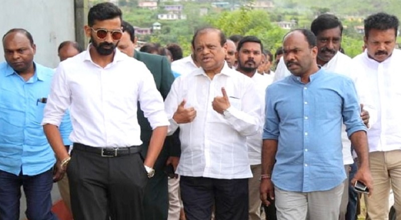 பல்கலைக்கழக விவகாரத்தை வைத்து அரசியல் நடத்தாமல் ஒத்துழைப்பு வழங்கவும் - ஜீவன் தொண்டமான்