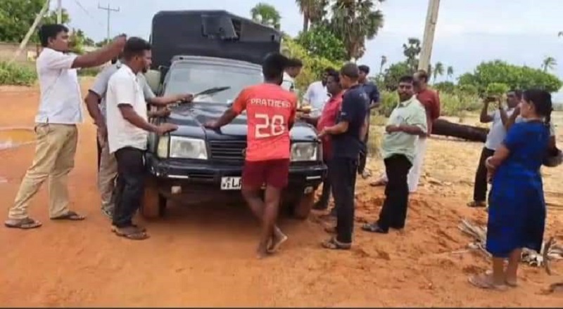 கடற்படையினருக்கு காணி சுவீகரிப்பு முயற்சி; பொதுமக்களின் எதிர்ப்பால் கைவிடப்பட்டது