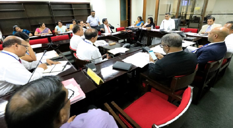 சீனி வரி மோசடியால் ஏற்பட்ட இழப்பீட்டை மீட்பதற்கு எடுக்கப்பட்ட நடவடிக்கை குறித்து  நிதி அமைச்சிடம் கேள்வி