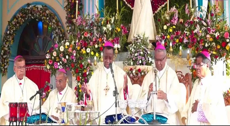 மன்னார் - மடு அன்னையின் ஆவணித் திருவிழா -ஜனாதிபதி பங்கேற்பு.