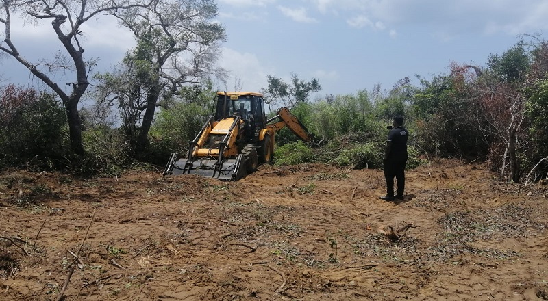 இரு வேறு குற்றச்சாட்டில் நான்கு பேர் கைது