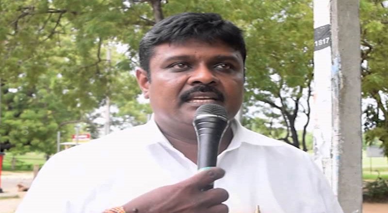 மக்கள் பிரதிநிதிகளுக்குள் ஒற்றுமையின்மையாலே நாட்டினுடைய ஆட்சியாளர்களின் கொடுங்கோலுக்கு காரணம்