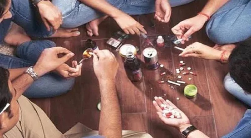போதை பாவித்த பல்கலைக்கழக மாணவர்களுக்கு உளவள சிகிச்சை