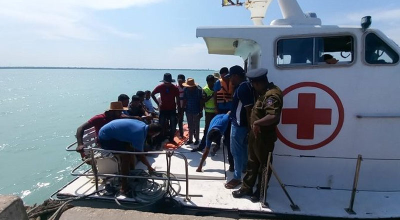 படுகொலைச் சம்பவம்: நெடுந்தீவு  படகுச்சேவை மறு அறிவித்தல் வரை இடைநிறுத்தம்! 