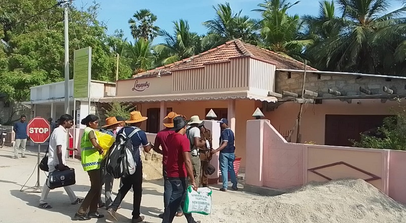 வெளி நாட்டில் இருந்து வந்து நெடுந்தீவில் கொலை செய்யப்பட்ட சம்பவம் தொடர்பான புகைப்படங்கள் வெளியாகியது