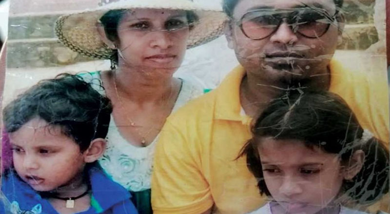 பொருளாதார நெருக்கடி தாங்க முடியாமல் இரண்டு பிள்ளைகளின் தந்தை ரயிலில் பாய்ந்து தற்கொலை