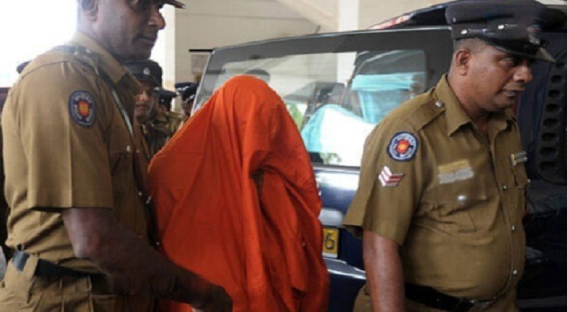 மூன்று வருடமாக 11 வயது தேரரை பாலியல் வன்கொடுமை செய்த 3 பிக்குகள் கைது