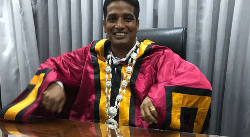 யாழ் மாநகர சபையின் முன்னாள் முதல்வர் இமானுவேல்ட் ஆனோல்ட் கைது!