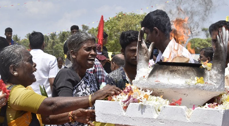 ஈகைச்சுடரின் ஒளியில் தமிழரின் அரசியல் உரிமைகளை வென்றெடுப்போம்: தமிழீழ விடுதலைப் புலிகளின் அரசியல் துறை