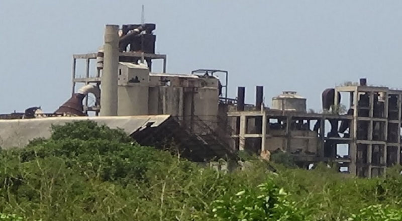 காங்கேசன்துறை சிமெந்து  தொழிற்சாலை மீள் நிர்மாணம் செய்ய முடியாது! ஏன்?