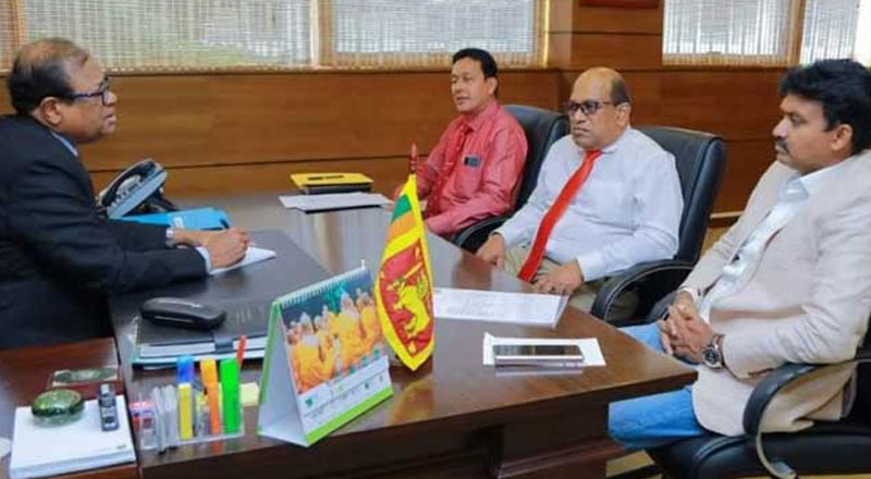 கிழக்கு மாகாணத்தில் ஆசிரியர் பற்றாக்குறைக்கு தீர்வு: ஆளுநரிடம் உறுதியளித்த கல்வி அமைச்சர்