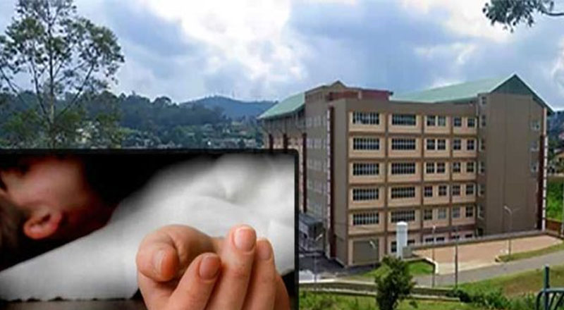 குழந்தை இறந்துவிட்டதை ஏற்றுக் கொள்ளாமல் மருத்துவமனையில் இருந்து உடலை எடுத்துச் சென்ற தந்தை