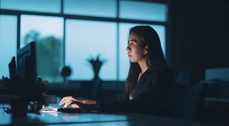 நிபந்தனைகளுடன் பெண்களுக்கு இரவு வேலைகள்