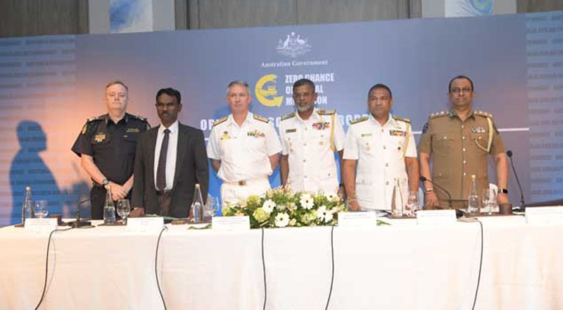 சட்டவிரோதமாக அகதிகள் உள்ளே நுழைவதை கட்டுப்படுத்த  அவுஸ்திரேலியா கடும் நடவடிக்கை!