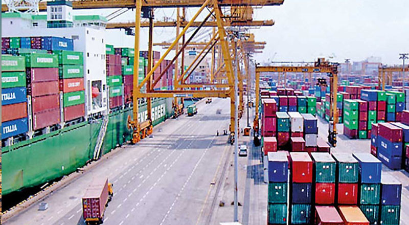 தேவையற்ற இறக்குமதியை கட்டுப்படுத்துங்கள் - பொருளாதார நிபுணர்கள் அரசாங்கத்திடம் கோரிக்கை