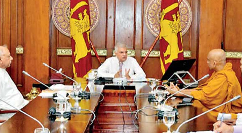 சர்வகட்சி கூட்டத்திற்கு கட்சி தலைவர்களுக்கு அழைப்பு விடுத்த ஜனாதிபதி!