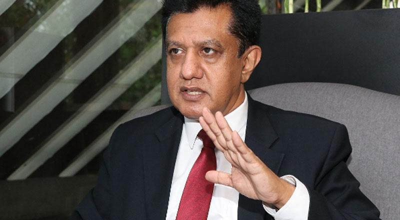 அதிகார பகிர்வுக்கு முன் பொதுஜன பெரமுனவை ஒன்றிணைக்க வேண்டும்!