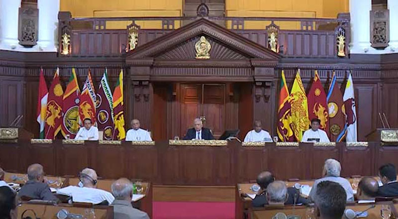 13 தொடர்பில் அனைத்து தரப்பினருடனும் கலந்துரையாடியே  தீர்மானம்: ஜனாதிபதி உறுதி