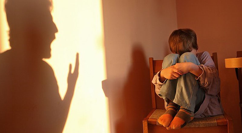 தாயின் இரண்டாம் கணவரால் சிறுமி துஷ்பிரயோகம்: யாழில் சம்பவம்