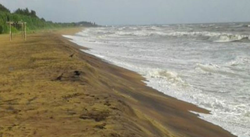 களுத்துறை கடற்கரையில் தாய் மற்றும் மகளின் சடங்கள் மீட்பு