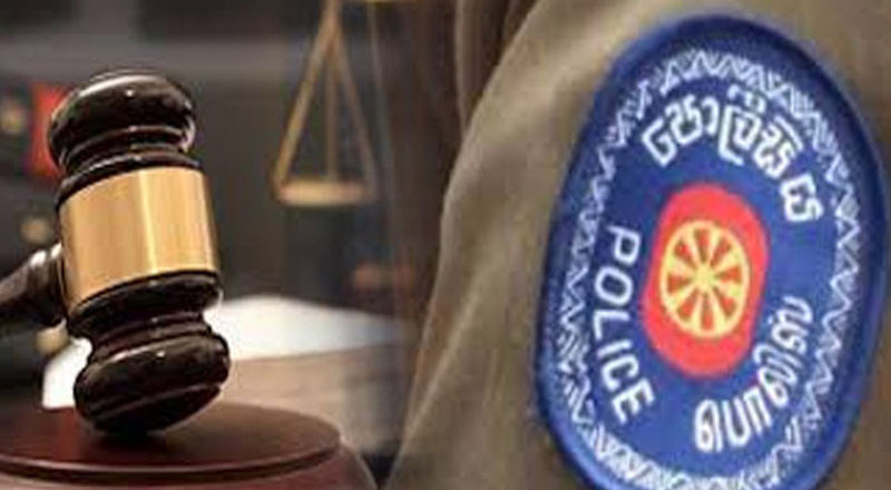 சிஐடி எனக் கூறி மாணவியிடம் வாக்குமூலம் பெறச் சென்ற பொலிஸ் கான்ஸ்டபிள்