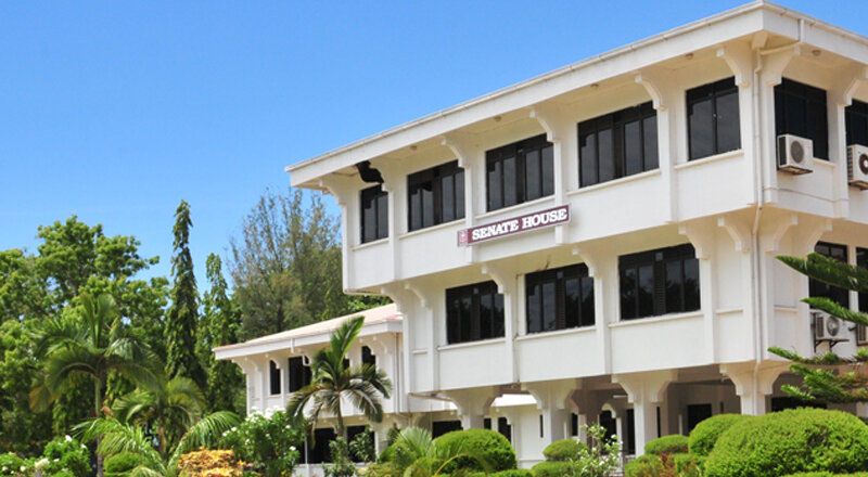 தாடி காரணமாக  தடை விதிக்கப்பட்ட பல்கலைக்கழக மாணவன்: நீதிமன்றம் விடுத்த உத்தரவு