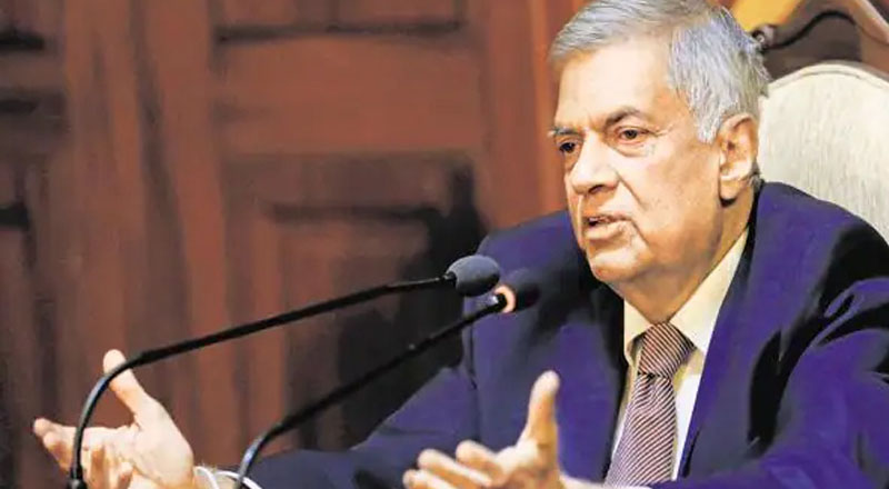 இலங்கையில் மீண்டும் எரிபொருள் வரிசை : ஜனாதிபதி வெளியிட்ட தகவல்