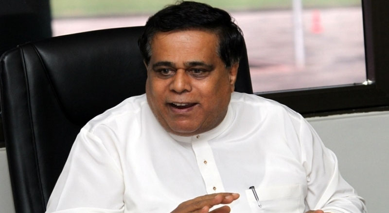 மூன்று மாதங்களுக்குள் கப்பல் சேவை: உறுதியளித்த அமைச்சர்