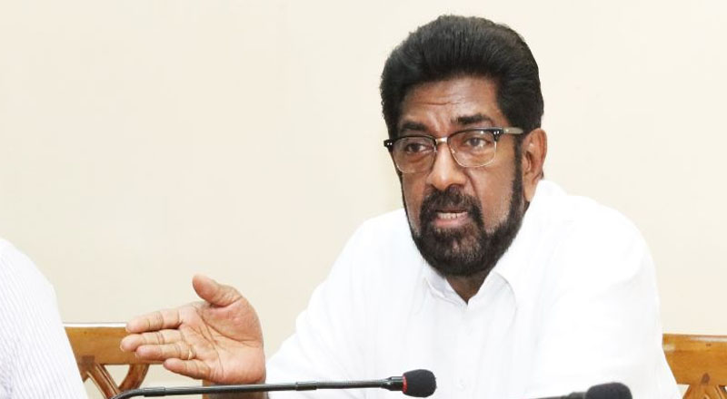 நம்பிக்கையில்லா பிரேரணை குறித்து முதன்முதலாக வாய்திறந்த கெஹலிய