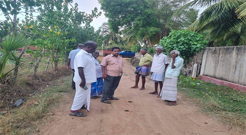 கிளிநொச்சி - கரைச்சி பிரதேசத்தில் குறுக்கு வீதிகள் பார்வையிடப்பட்டது