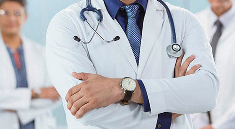 நாட்டை விட்டு வெளியேறிய விசேட வைத்திய நிபுணர்கள்!