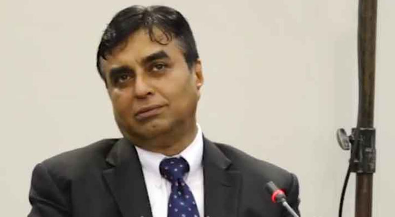 பூஜித ஓட்டிச் சென்ற கார் விபத்தில் சிக்கியது