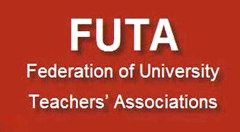 பல்கலைக் கழக  விரிவுரையாளர்களுக்கு பற்றாக்குறை!