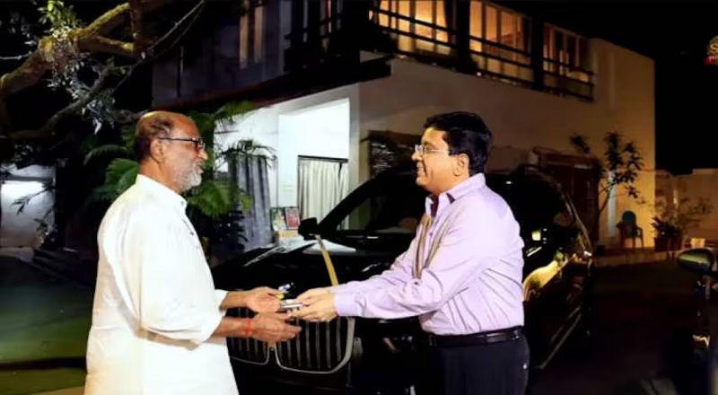 ரஜினிகாந்துக்கு BMW X7 மாடல் காரை பரிசளித்த கலாநிதிமாறன்