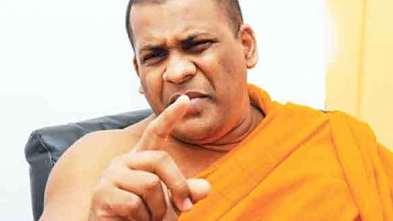 ஞானசார தேரரை நஷ்ட ஈடு செலுத்துமாறு பணித்த நீதிமன்றம்!