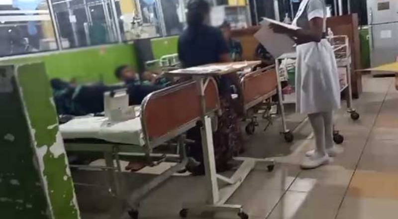 உணவு விஷமானதால் பாடசாலை மாணவர்கள் குழுவொன்று வைத்தியசாலையில்