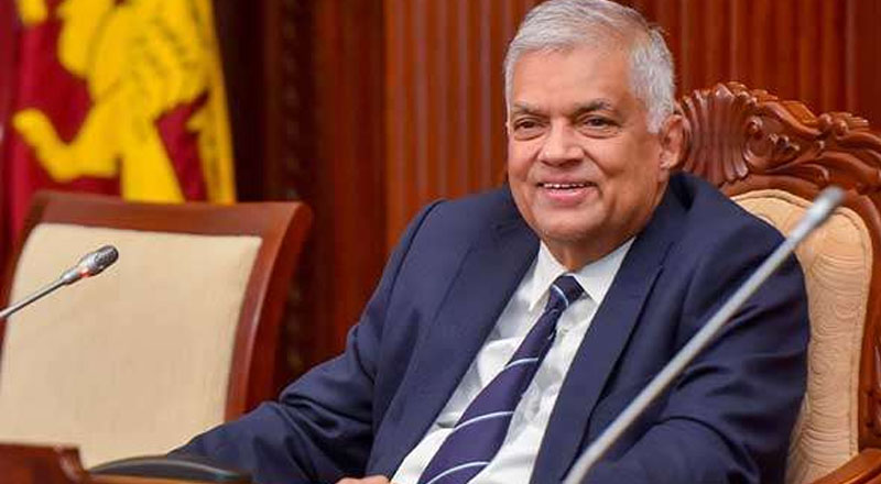 சர்வதேச உடன்படிக்கையில் கைச்சாத்திடுவதா?  ஊடகங்கள் கலந்துரையாட வேண்டும்! ஜனாதிபதி