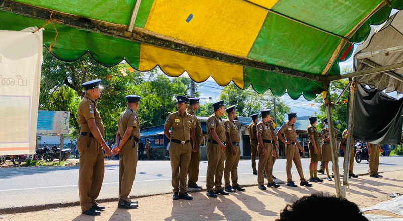 மட்டக்களப்பில் பதட்டமான சூழல்! பொலிஸார் குவிப்பு