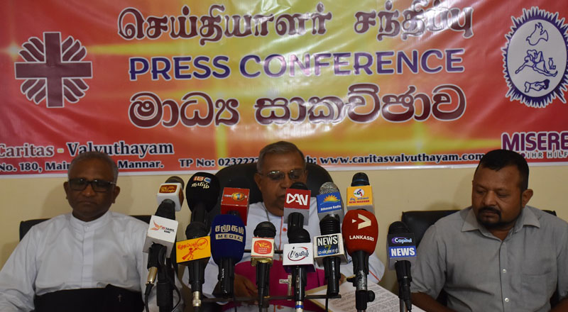 இயற்கை வளங்கள் சுரண்டப்படுவதை  அனுமதிக்க முடியாது! மன்னார் ஆயர்